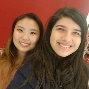 Meet your Posher, Kira